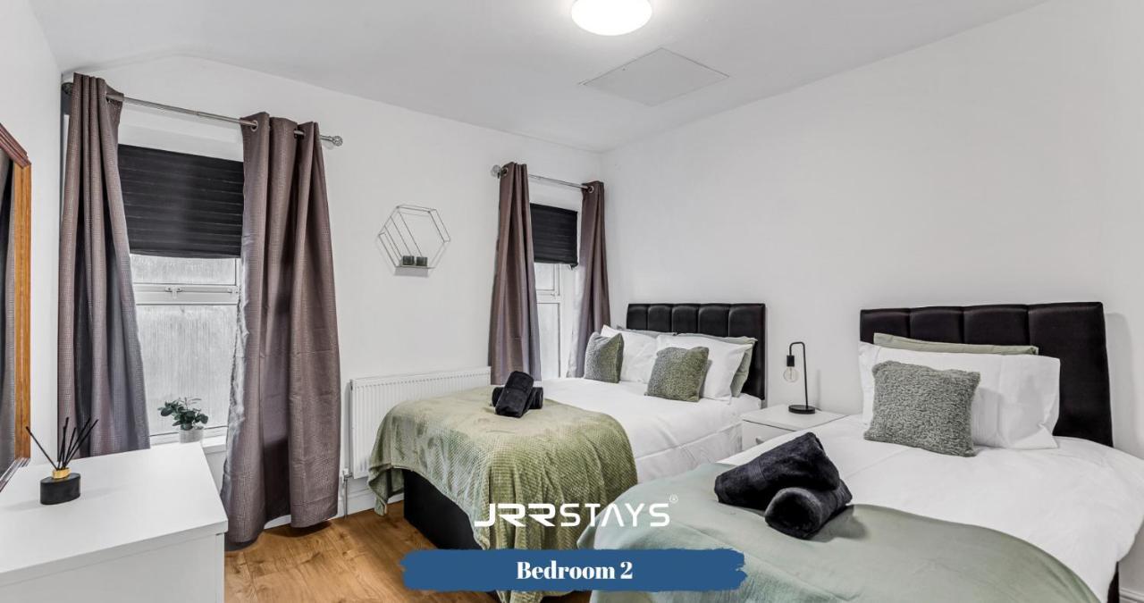Cardiff Stylish 2 Bedroom Sleeps 6 Wi-Fi - Jrr Stays Екстериор снимка