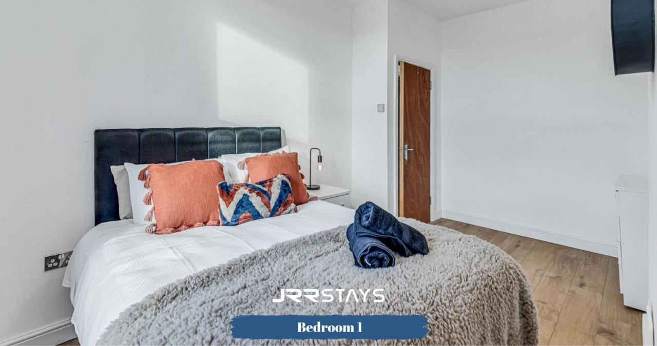 Cardiff Stylish 2 Bedroom Sleeps 6 Wi-Fi - Jrr Stays Екстериор снимка